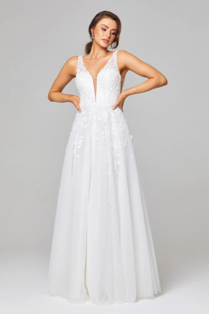 Zara Wedding Dress by Tania Olsen - Vintage White