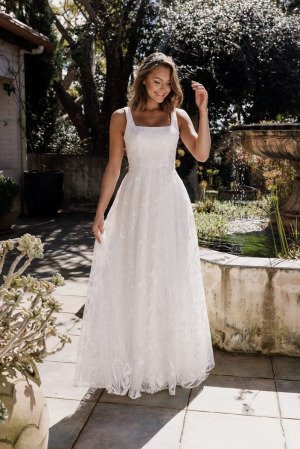 Fleur Wedding Dress by Tania Olsen - Vintage White