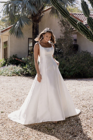 Mirabelle Wedding Dress by Tania Olsen - Vintage White